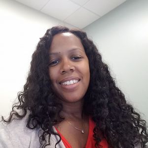 Meet your Posher, Dionne